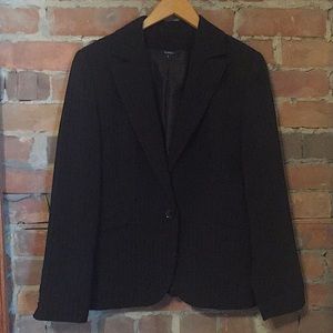 ⭐️⭐️⭐️⭐️⭐️ Black Power Suit